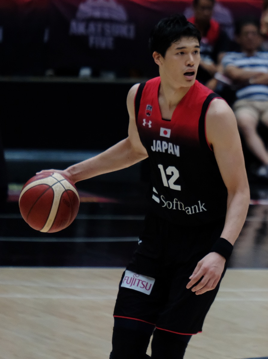 渡边雄太与亚洲NBA球员对比:姚明、林书豪、八村塁的不同征途